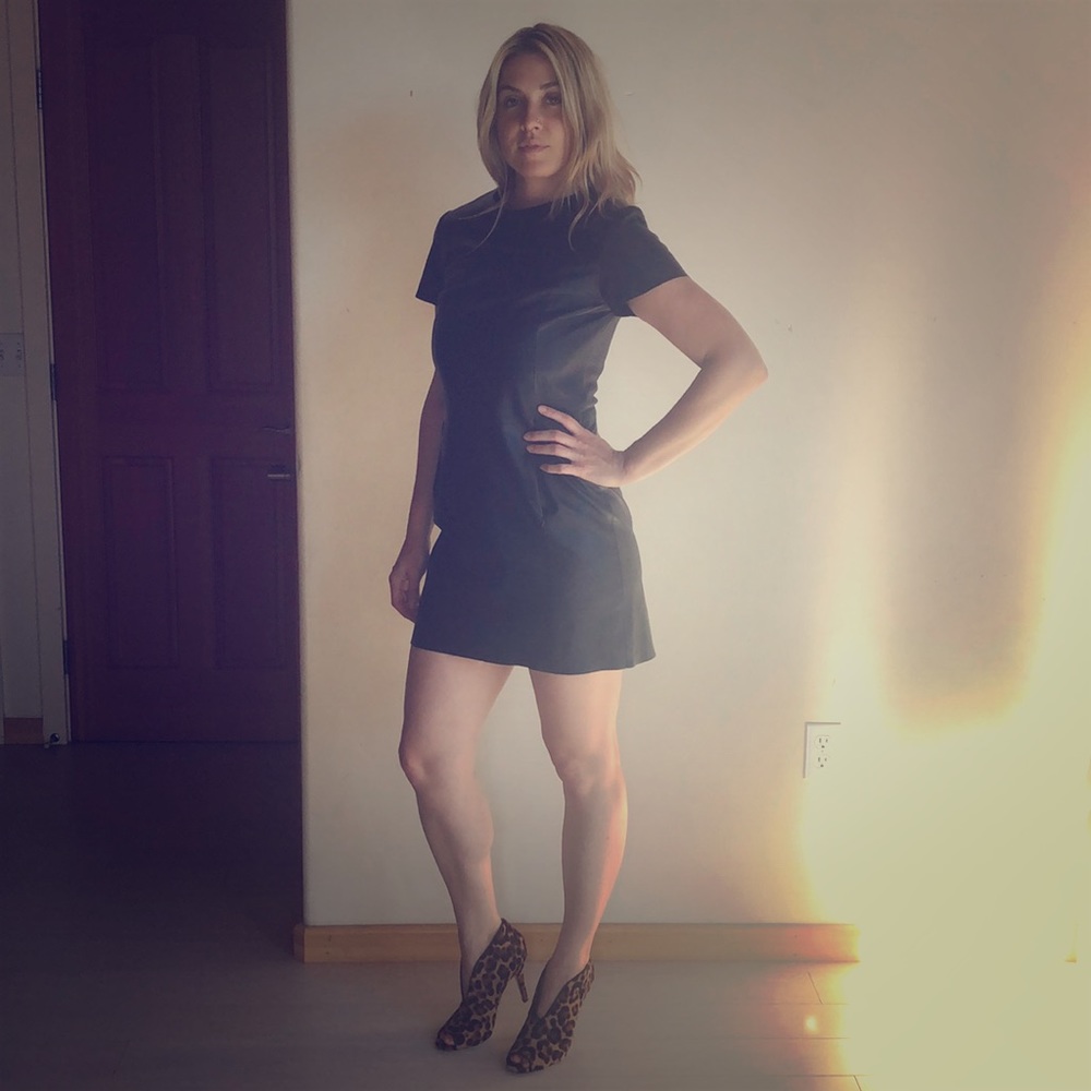VEDA Beverly Dress Black